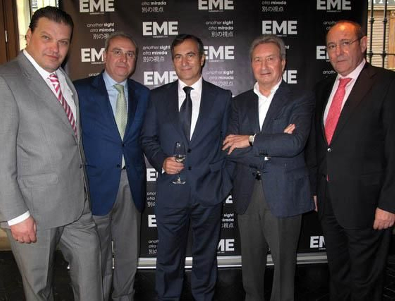 El empresario José Antonio Camúñez; Manuel Molina, directivo de banca; José Luis de la Cañina, director de Grupo De La Cañina Rodríguez; Ricardo Polo, dueño de Viapol, y Miguel Plaza.

Foto: VicVictoria Ramírez