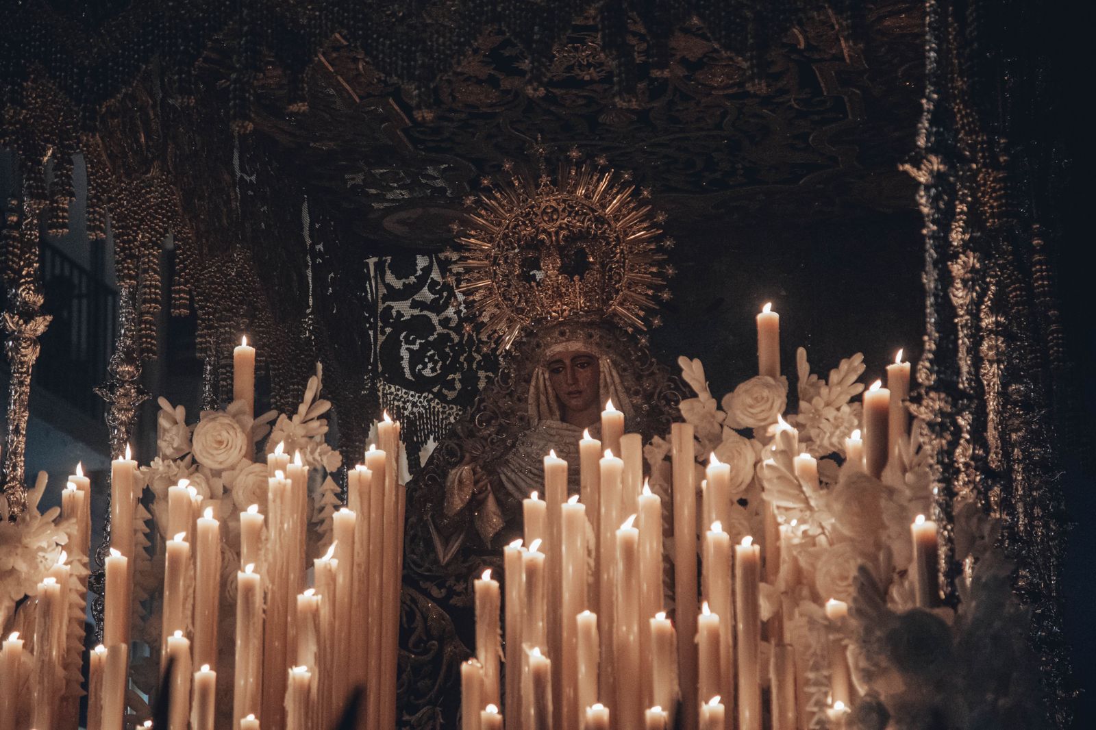 Las imágenes de la Hermandad de la Esperanza de Triana en la Semana Santa de Sevilla 2023