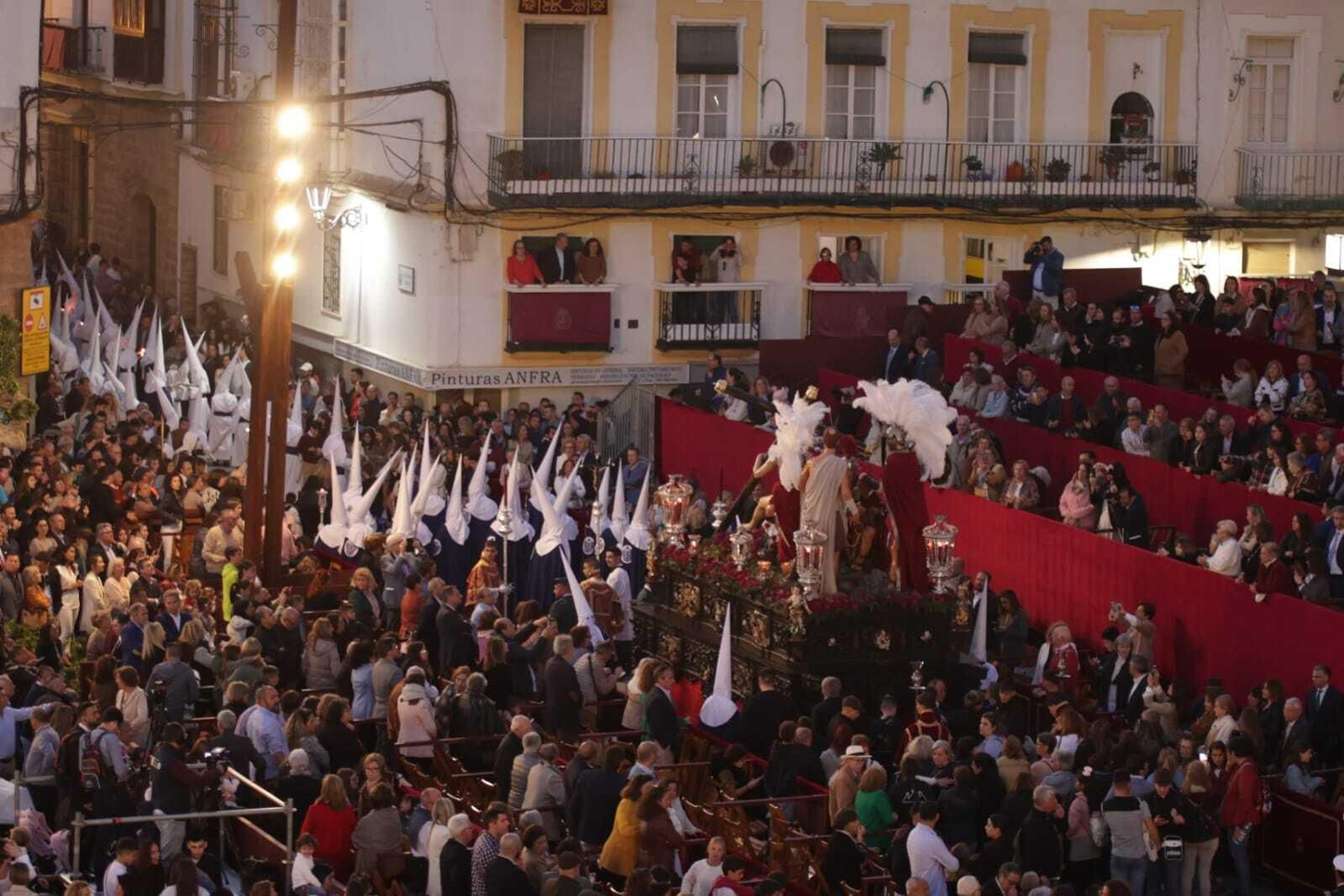 Domingo de Ramos en San Fernando 2023: las imágenes de la hermandad de Humildad y Paciencia