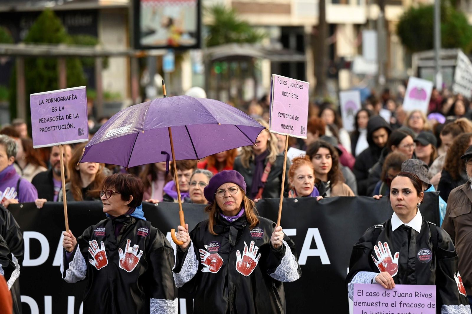 La manifestación del 8M en Córdoba, en imágenes