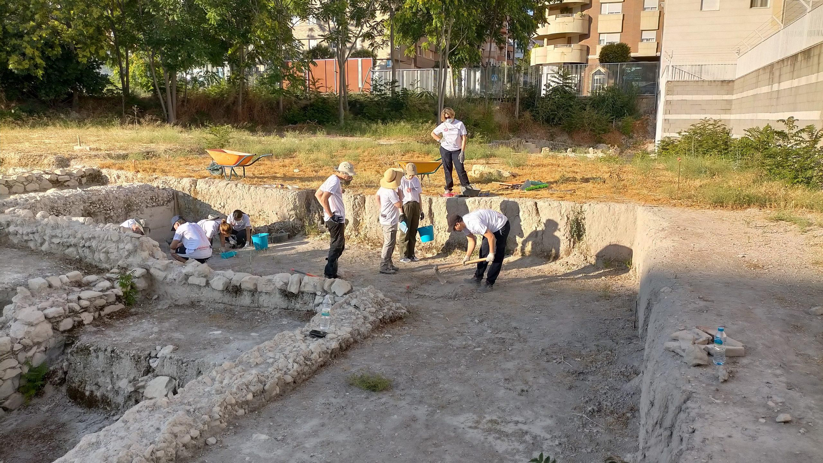 Excavaciones en Marroquíes Bajos.