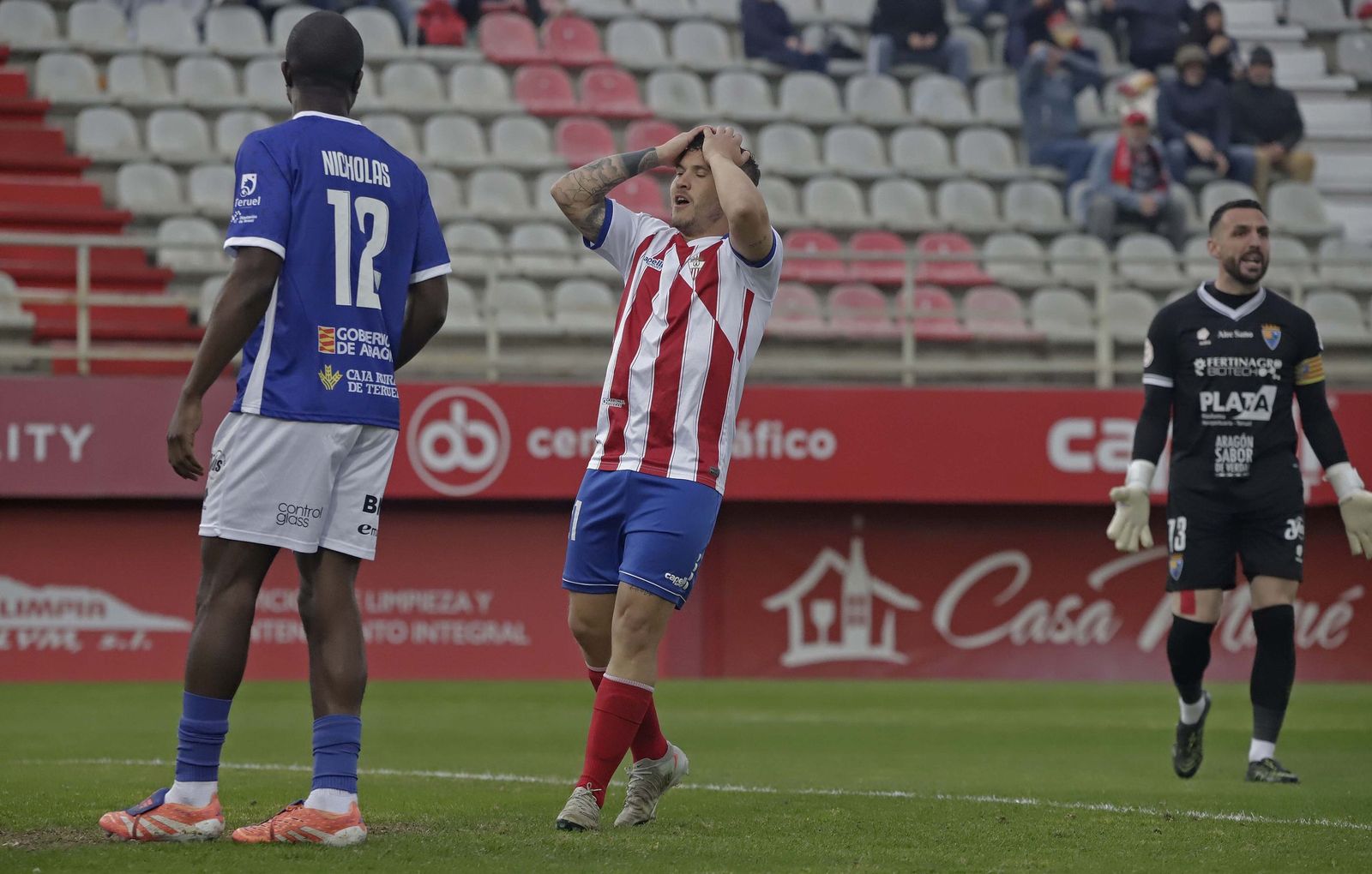 Las mejores fotos del Algeciras - Teruel de Primera Federación