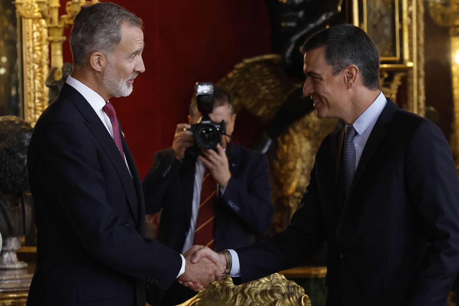 Las imágenes de los reyes durante la recepción en el Palacio Real