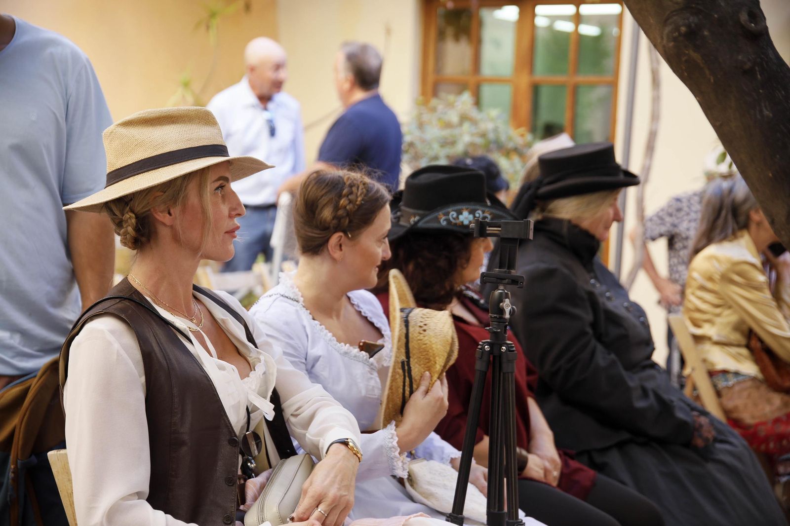 Las imágenes de la presentación de la XIV edición del Almería Western Film Festival