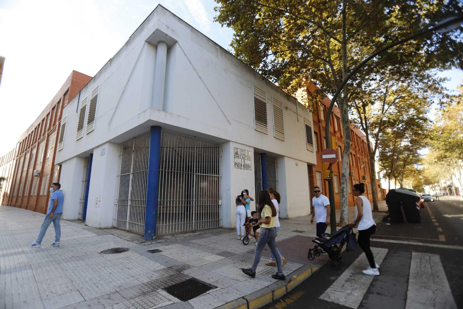 Instituto de Secundaria Pablo Neruda de la capital onubense.
