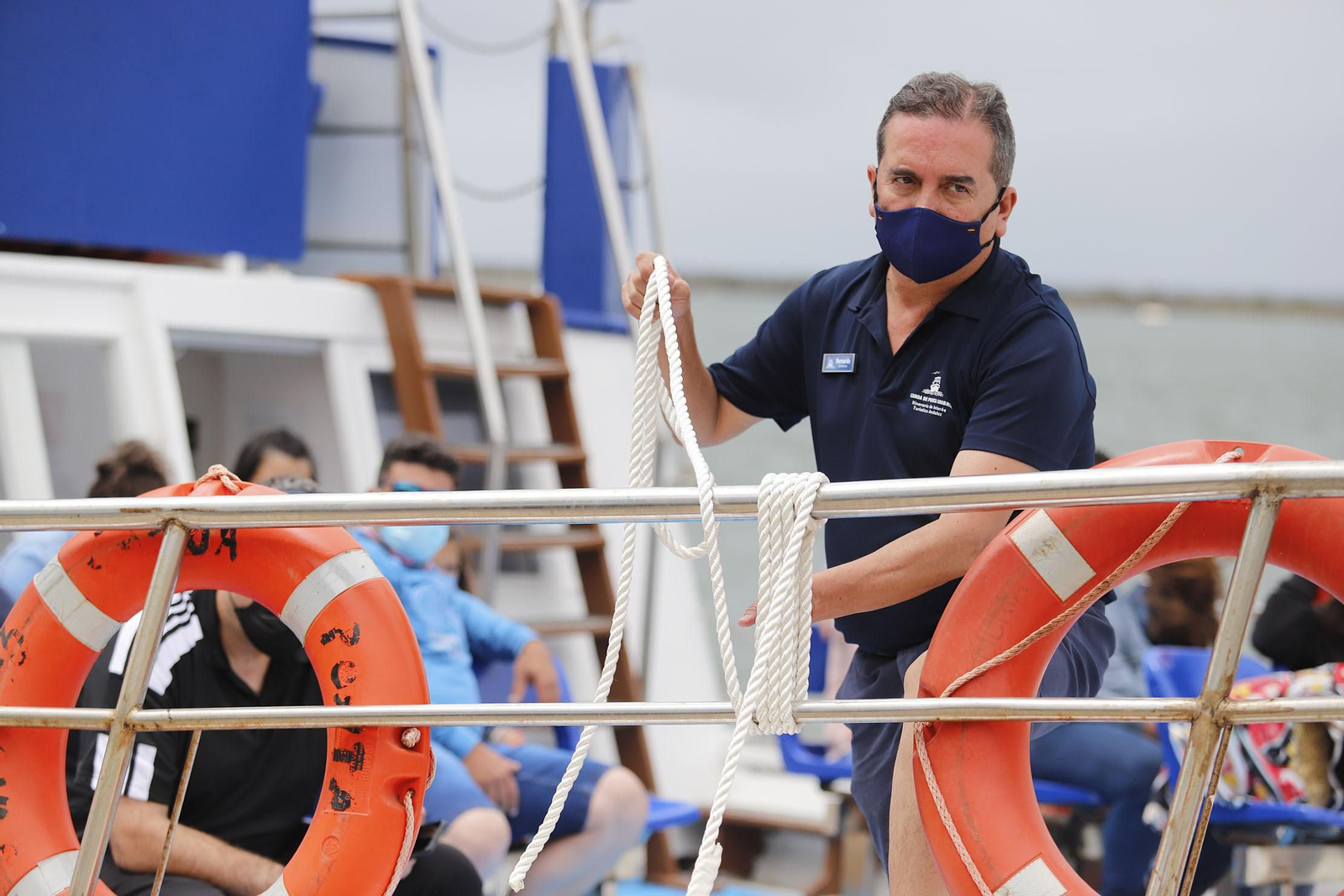 El servicio de canoas entre Punta Umbría y Huelva da el pistoletazo de salida este fin de semana