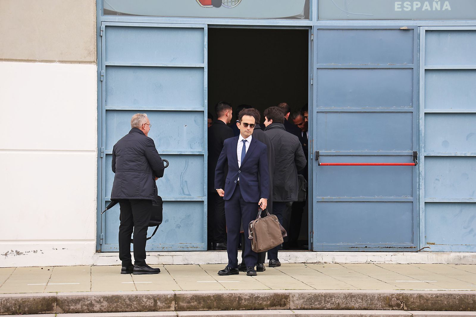 Fotografías del ambiente previo a la Misa funeral por las víctimas del accidente ferroviario