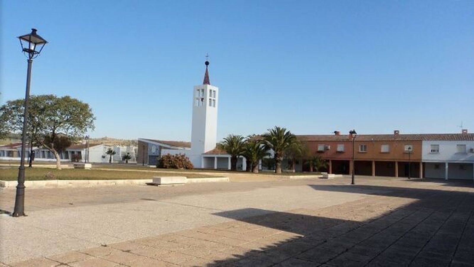 Una imagen de la plaza principal del Poblado de Doña Blanca.