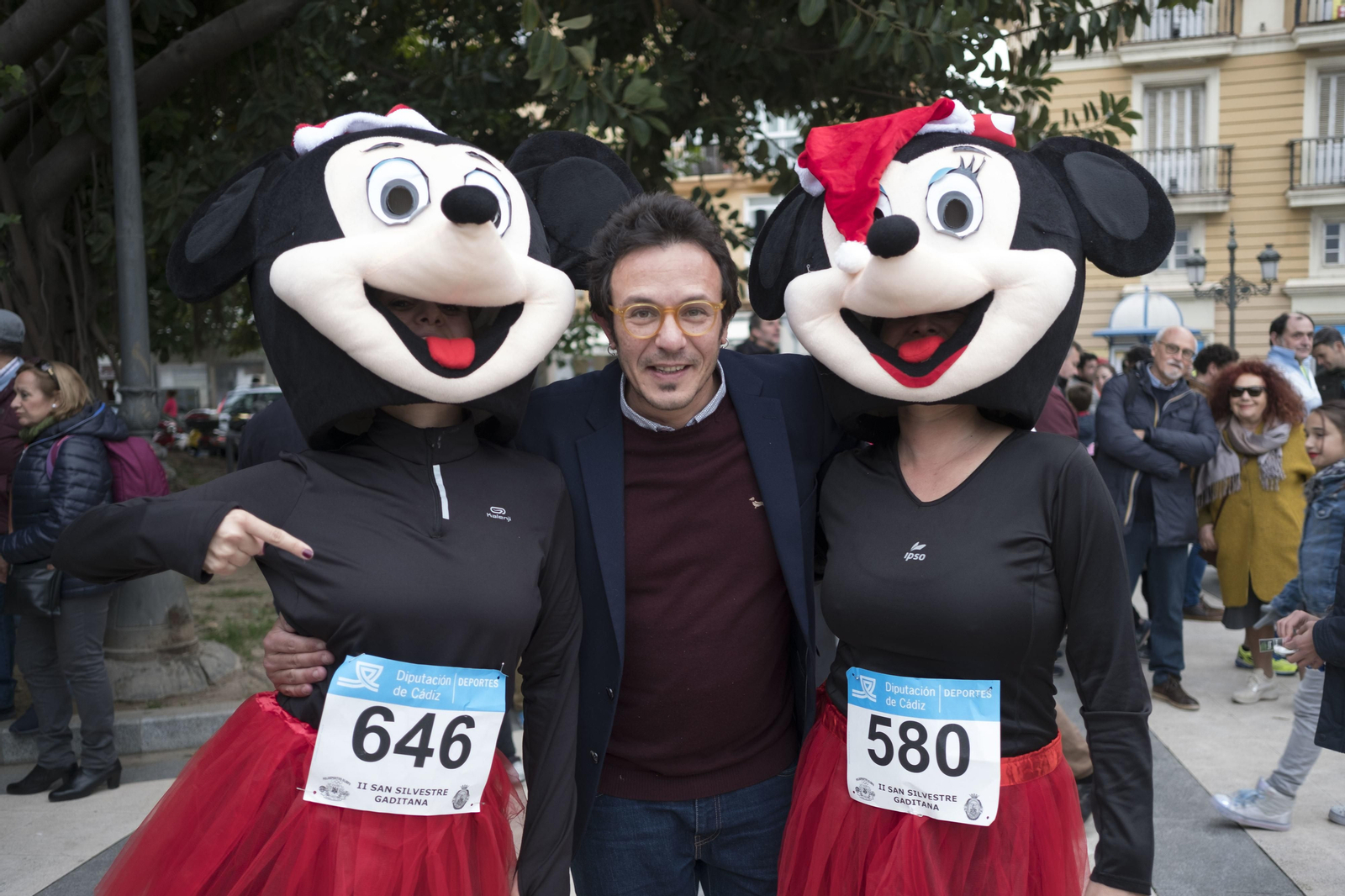 Las imágenes de la segunda edición de la San Silvestre gaditana