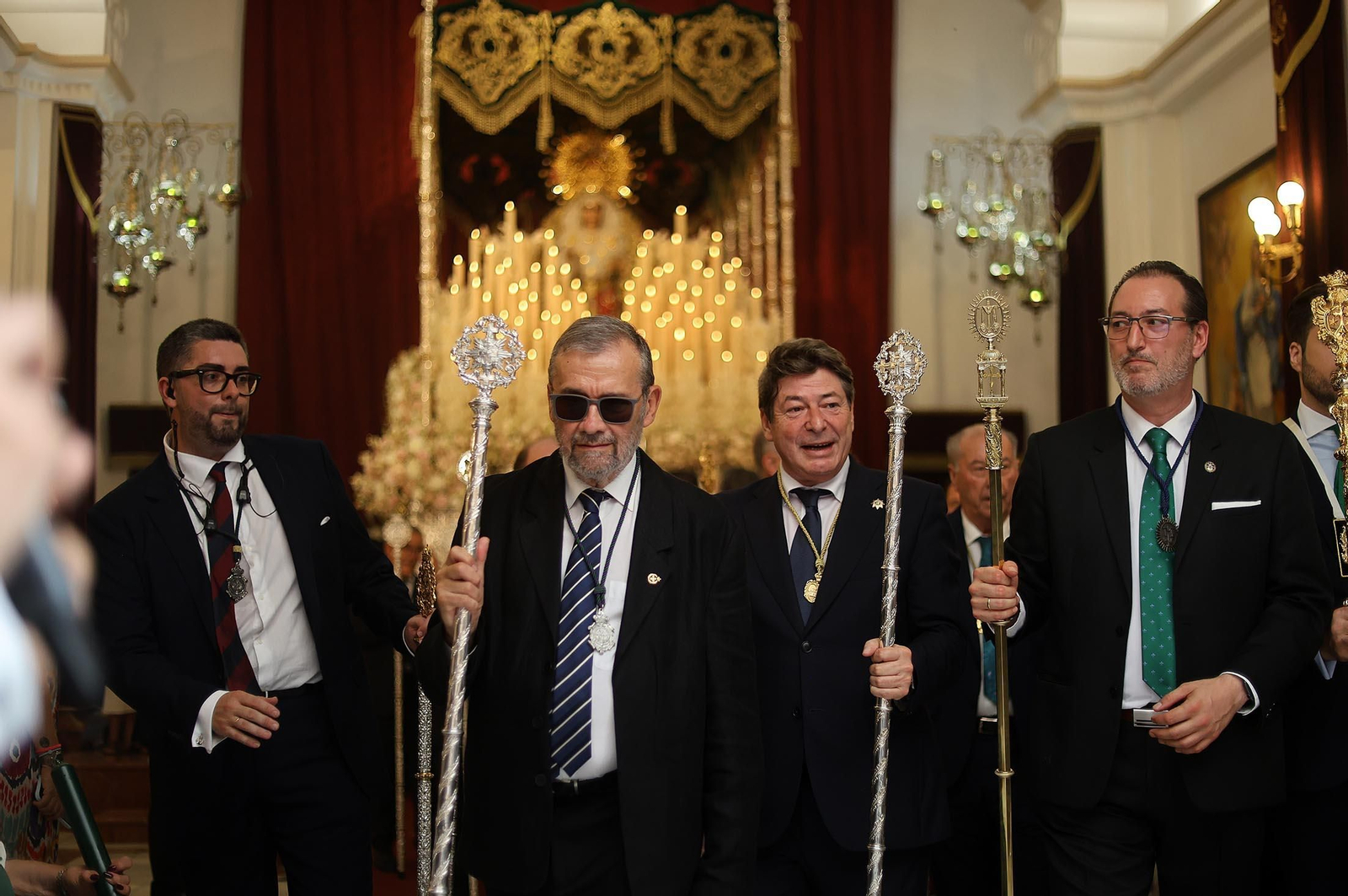 Imágenes de la procesión extraordinaria de la Virgen de la Esperanza por las calles de Huelva