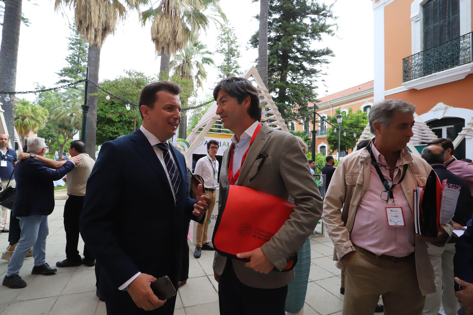 Imágenes de la inauguración del V Congreso de Frutos rojos