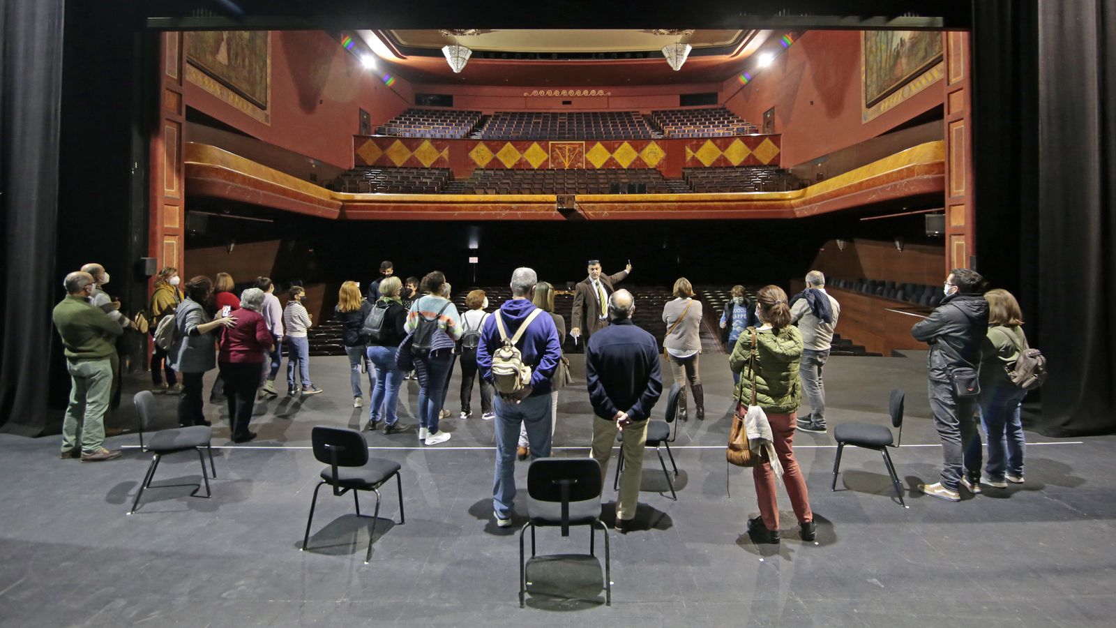 Imágenes de las visitas teatralizadas al teatro Villamarta