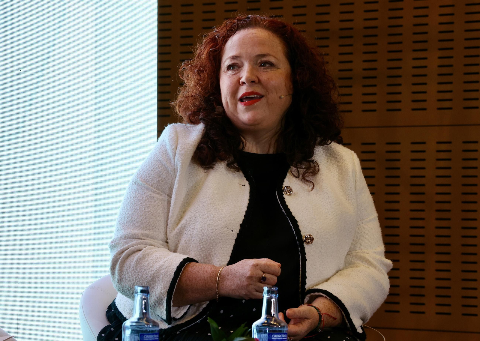 Mujeres liderando nuevos retos en las estrategias para el progreso en la salud