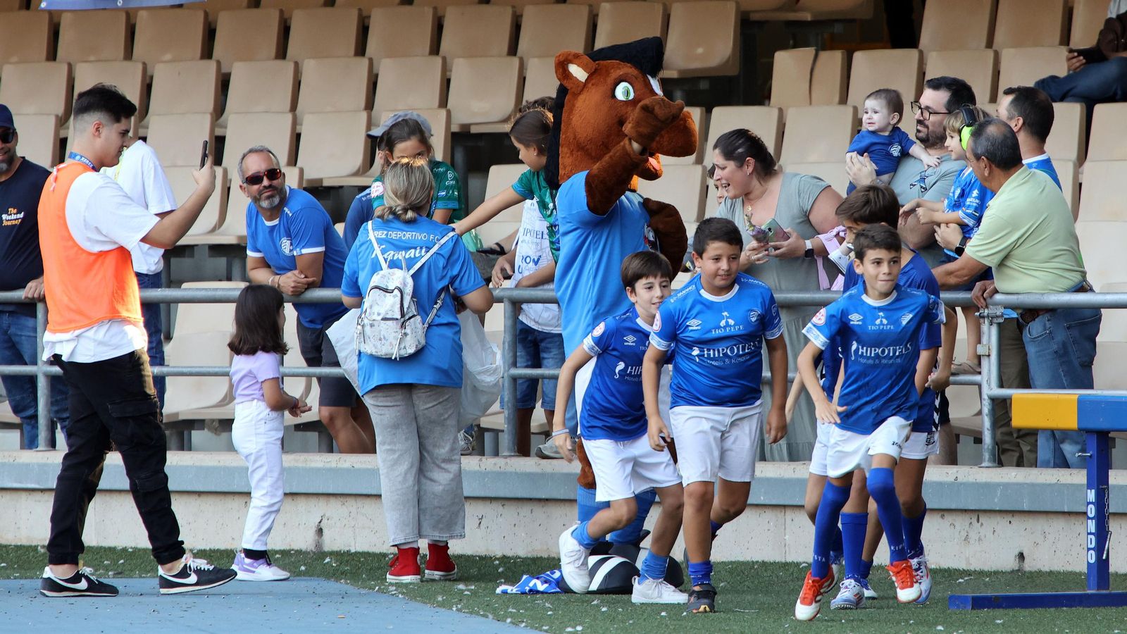 Búscate en el Xerez DFC contra Orihuela CF en Chapín