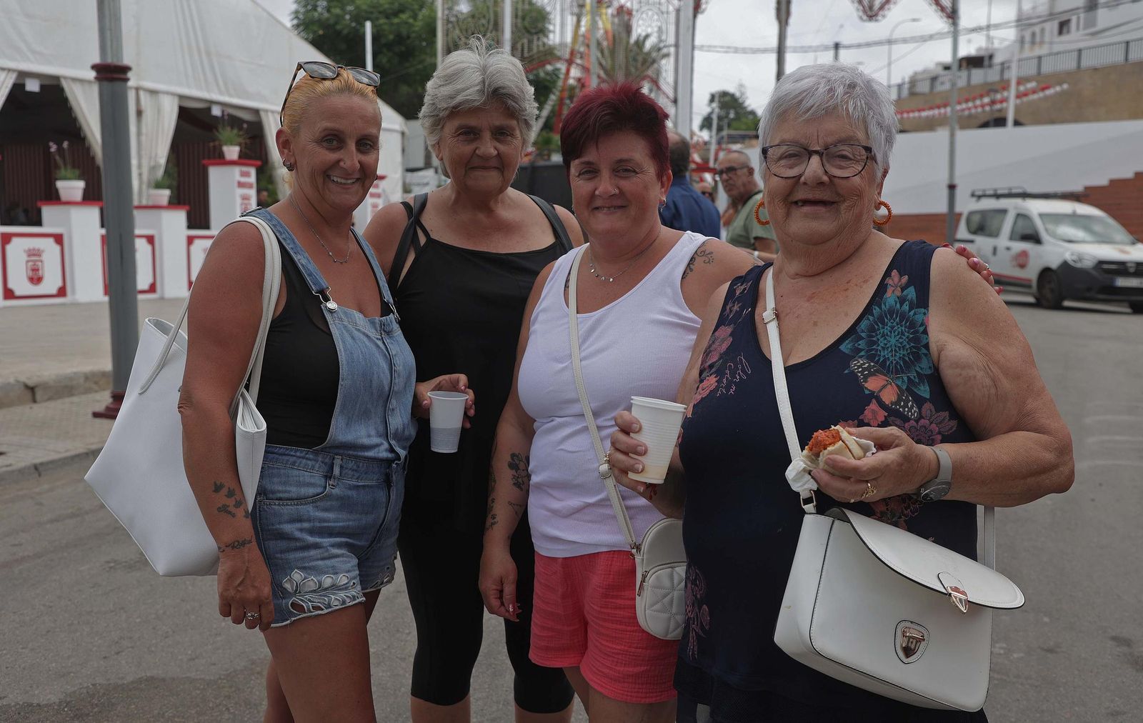 Fotos del Domingo Rociero en la Feria Real de San Roque
