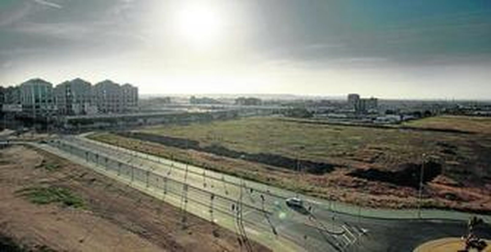 Vista actual de los terrenos del Higuerón Sur, donde Bogaris proyecta la construcción de la denominada Ciudad de la Imagen.