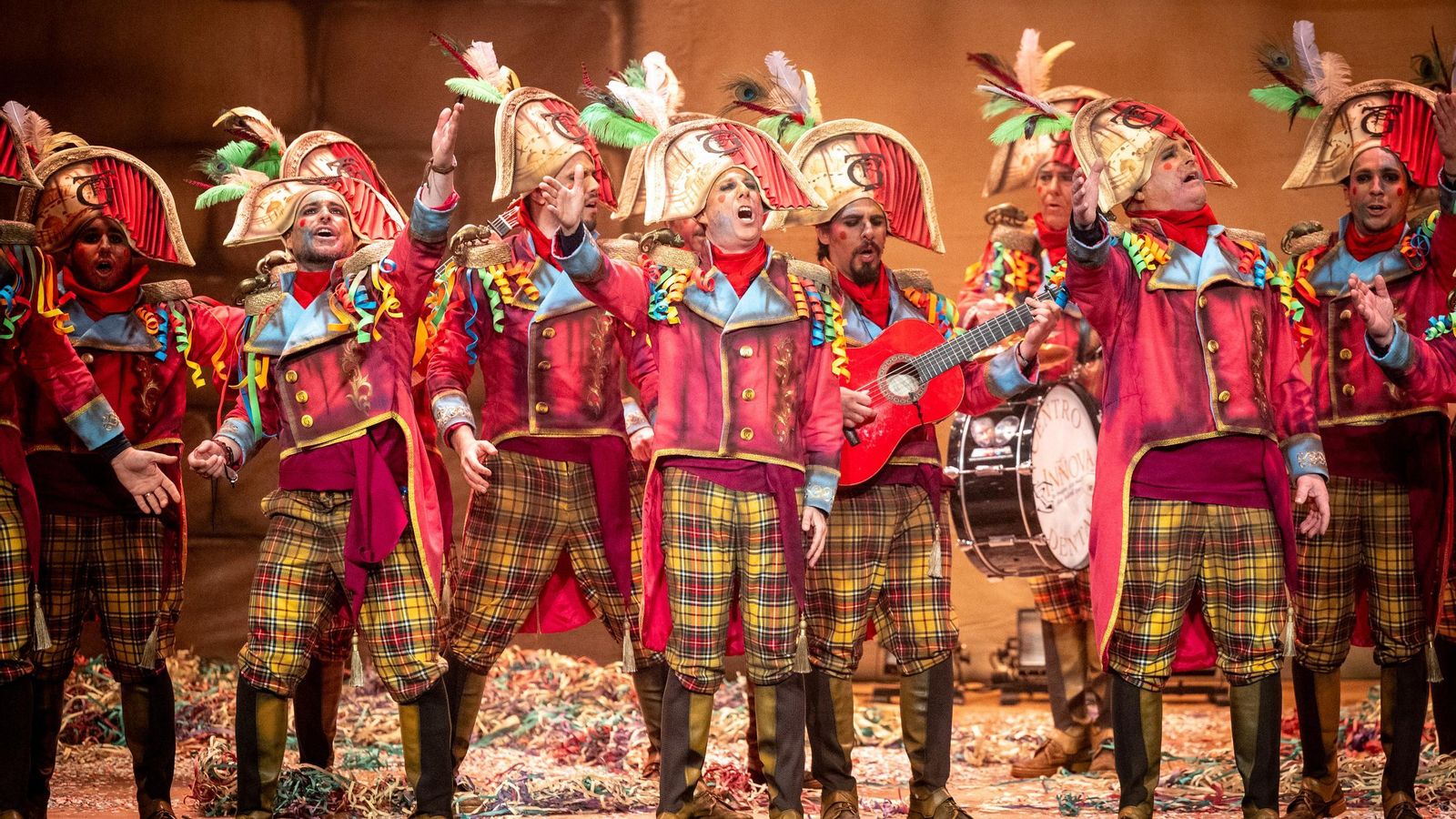 Búscate entre las mejores imágenes de la vigésimo segunda sesión de preliminares del COAC 2025