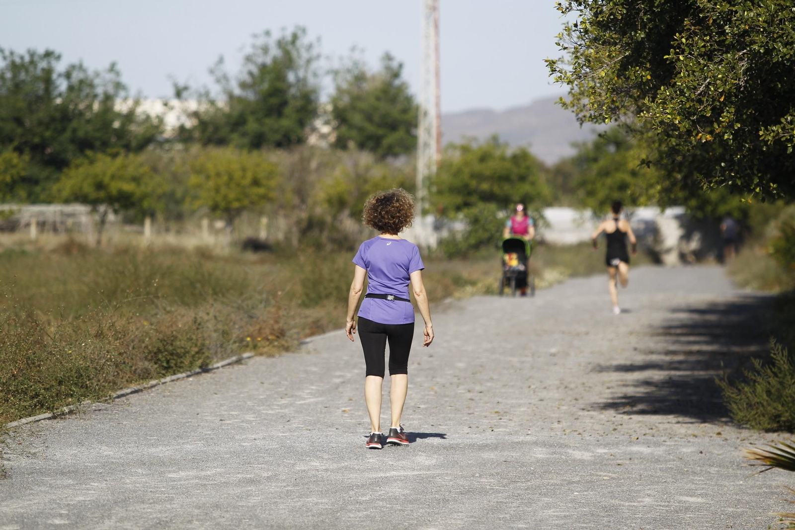 Fotogalería domingo de deporte en coronavirus. COVID-19. Almería
