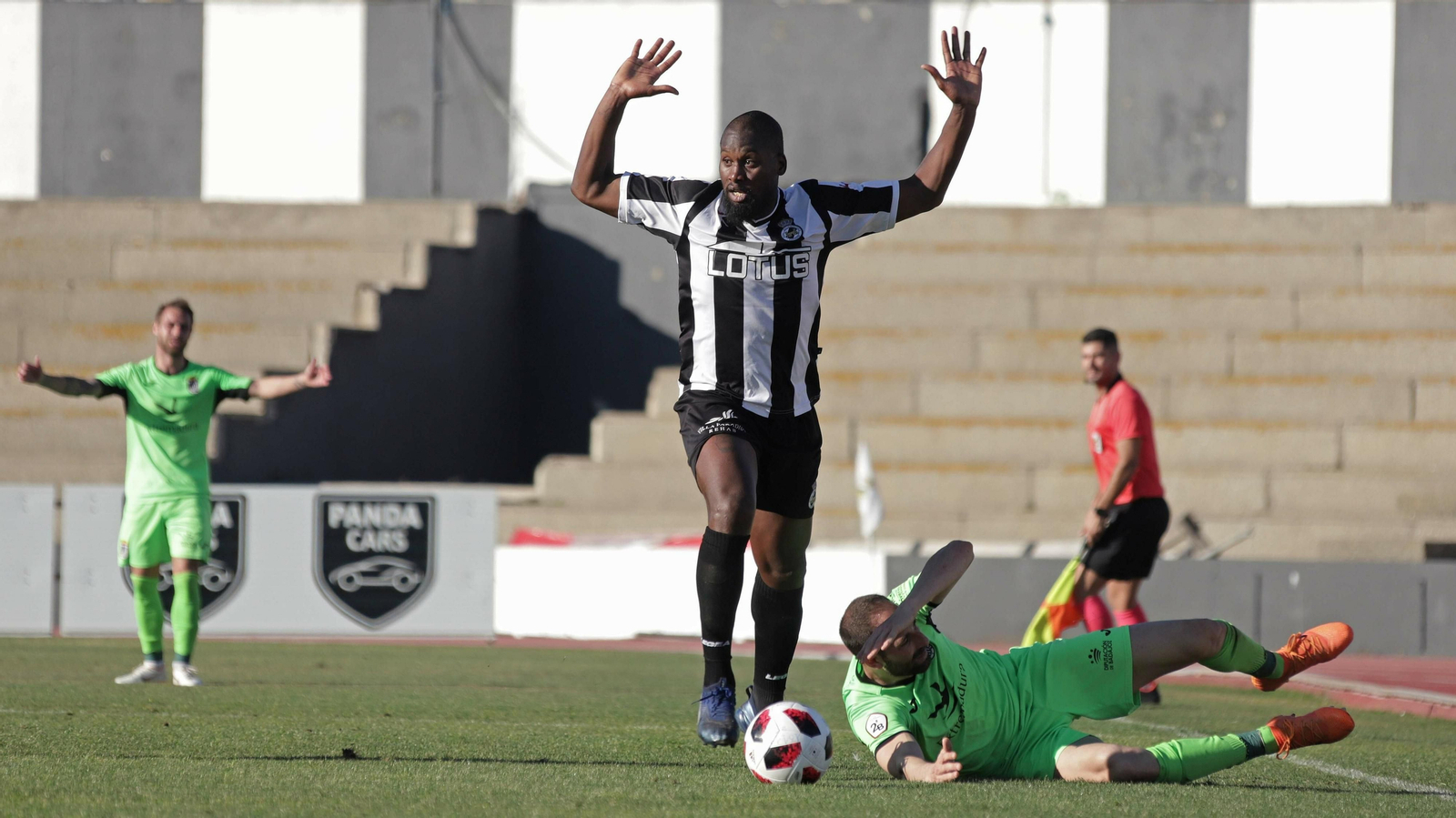 Balona - CD Badajoz en imágenes Balona - CD Badajoz en imágenes