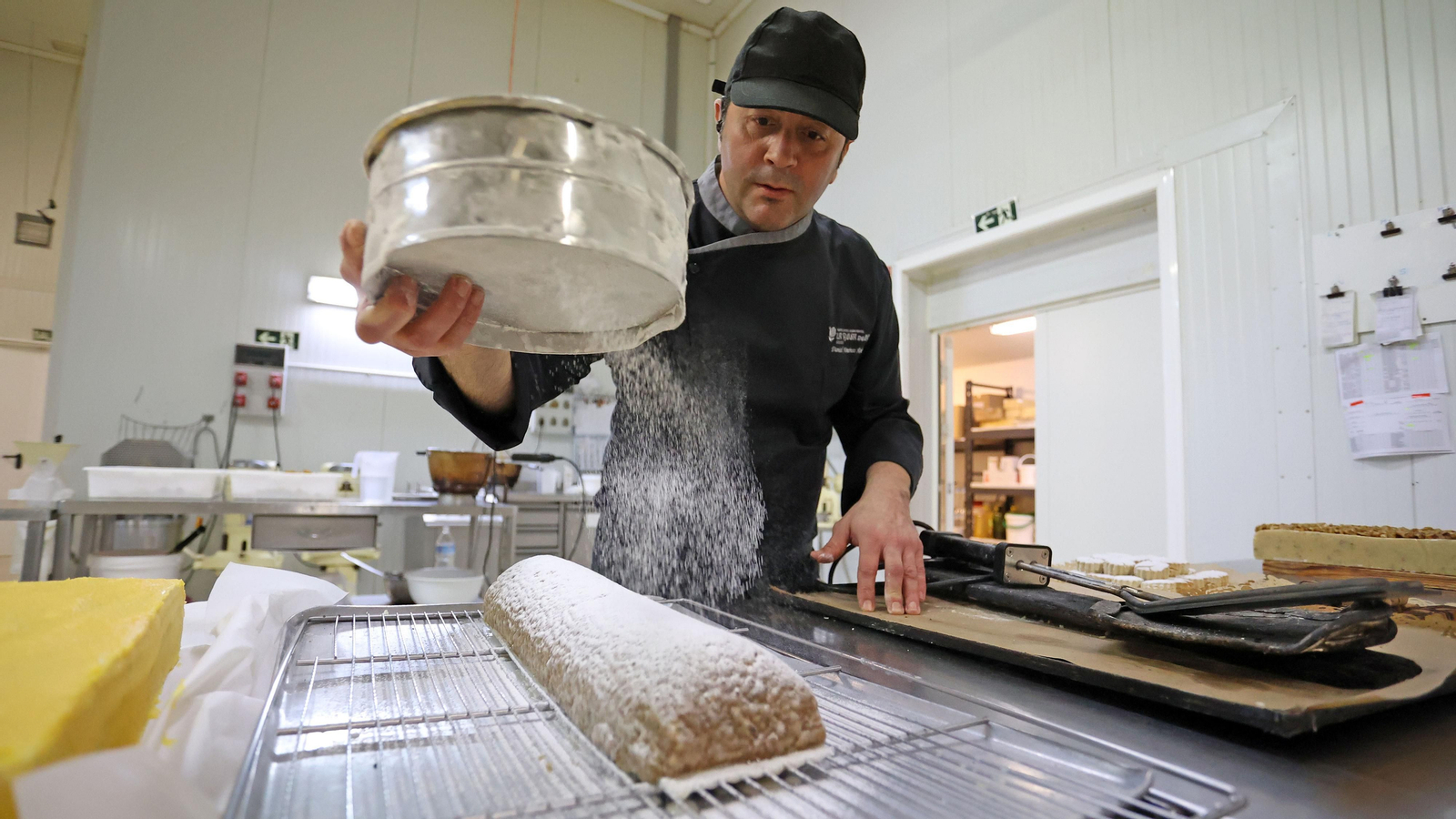 Pestiños, turrones, mazapanes, mantecados ...