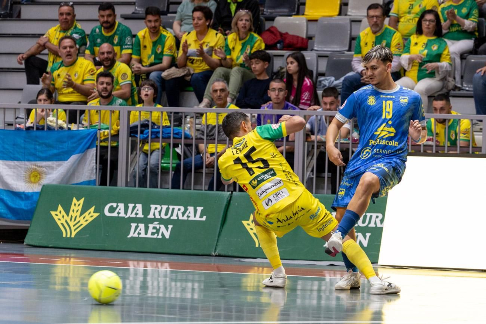 Las mejores imágenes del triunfo in extremis del Jaén Paraíso Interior FS sobre Servigroup Peñíscola