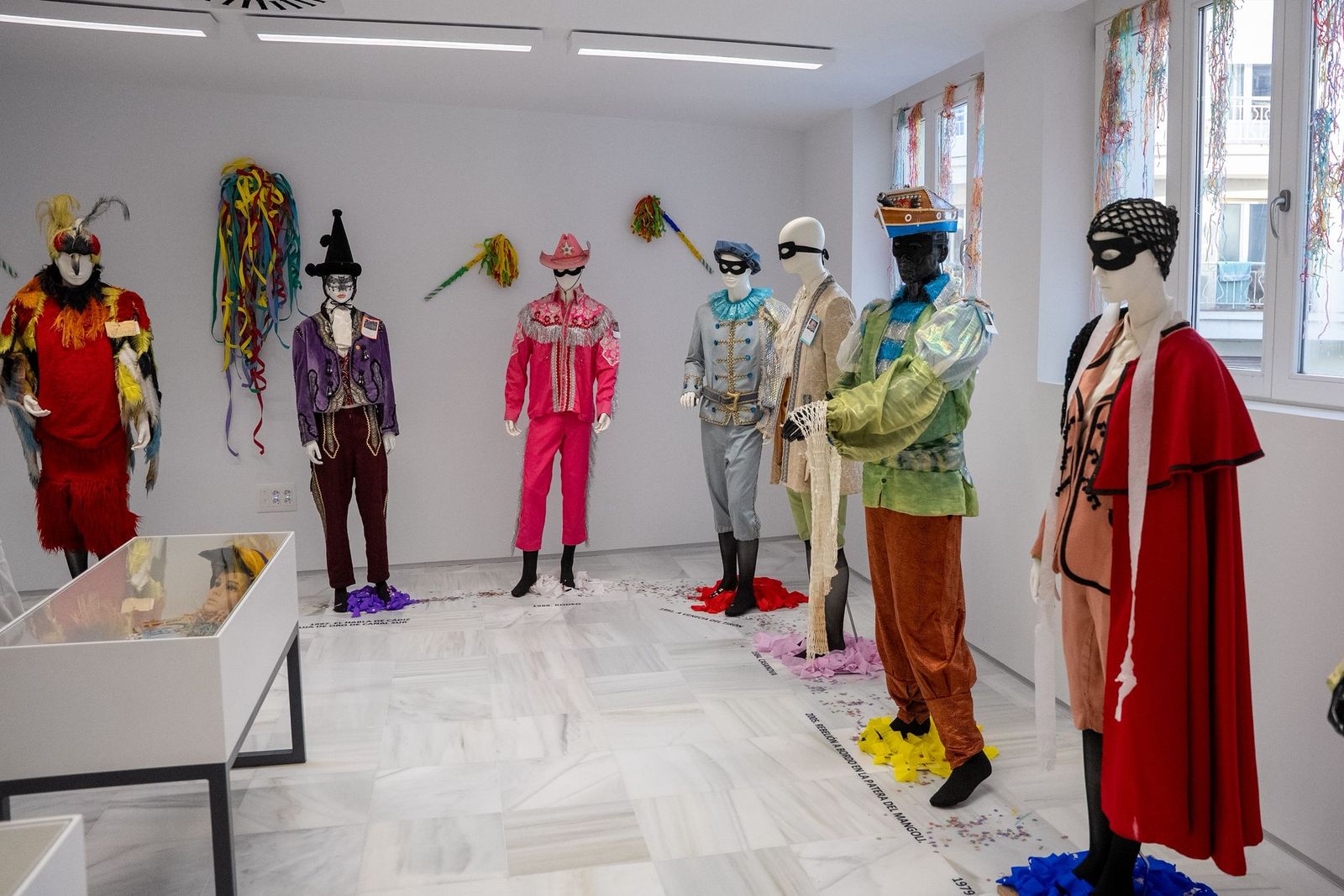 La exposición 'Homenaje a Basilio Ruiz y el Tango Viñero'