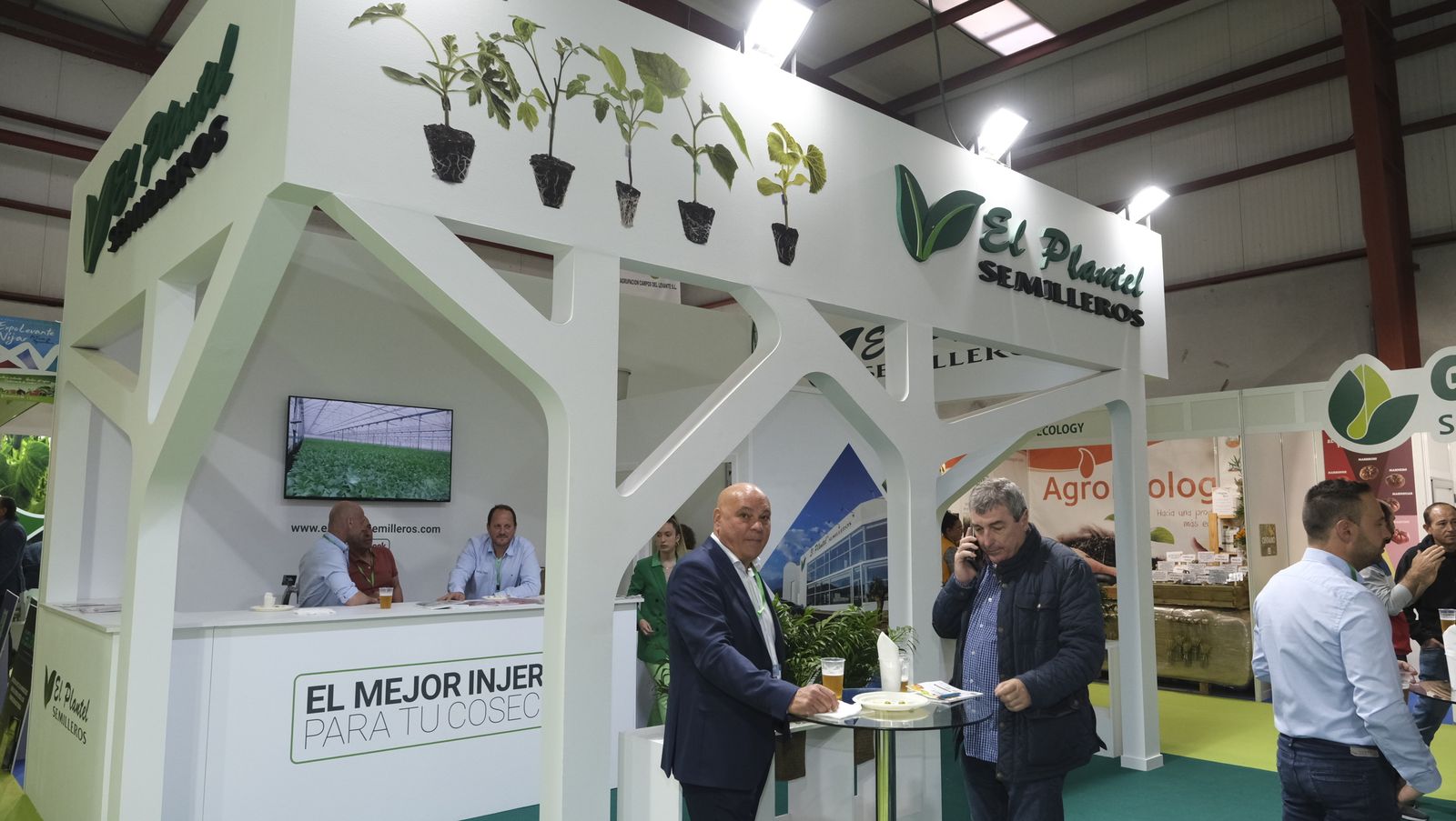 Imágenes del primer día de Expolevante Níjar.