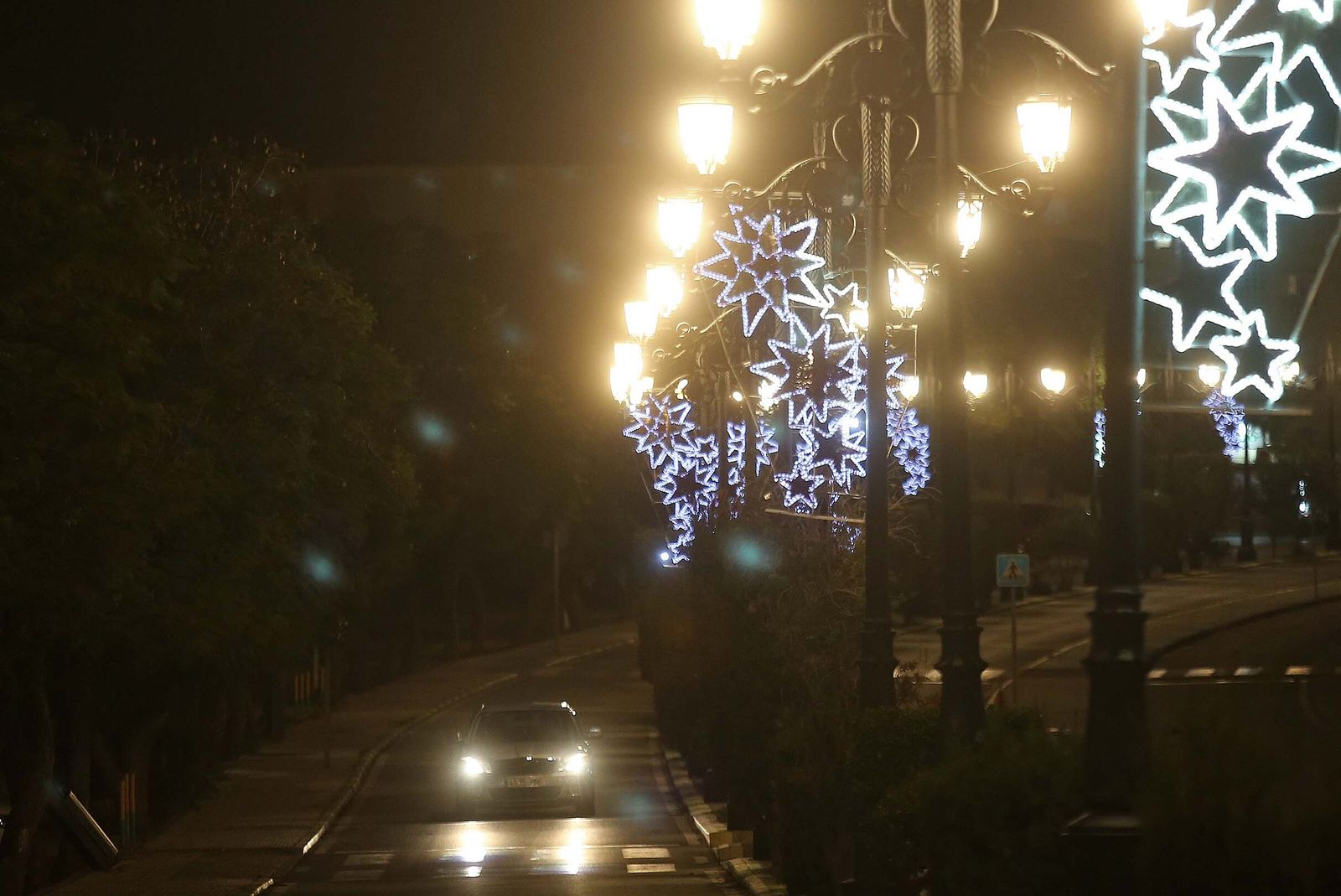 El alumbrado navideño de Los Barrios, en imágenes