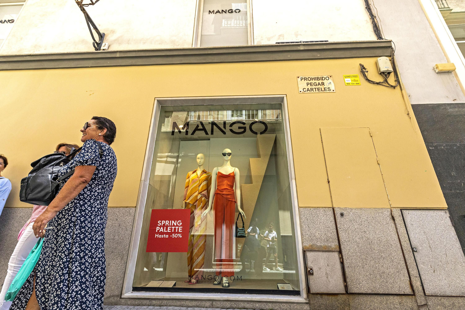 Columla y Ancha, imágenes de referentes del comercio en Cádiz