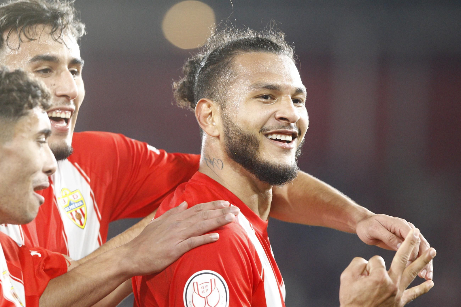 La U.D. Almería destroza al Sevilla C.F. en la Copa del Rey