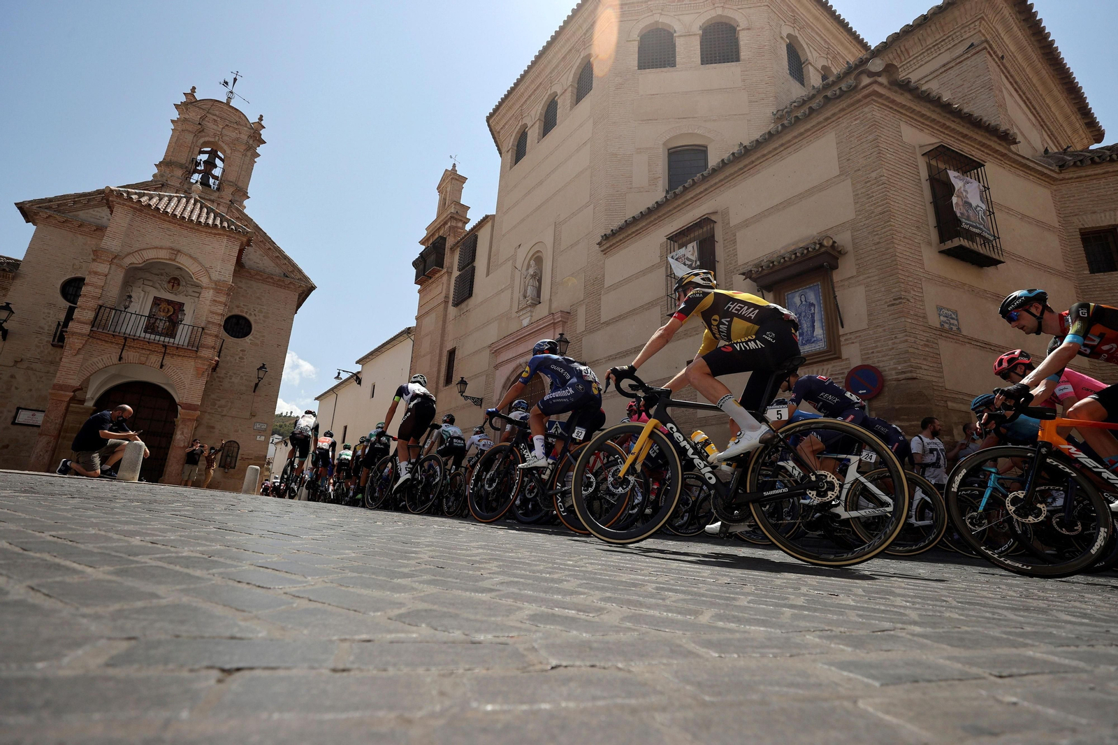 Antequera disfruta de la salida de La Vuelta