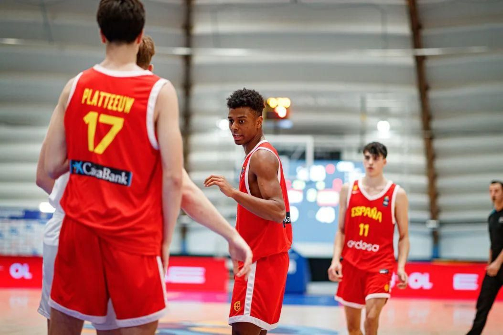 Eurobasket sub 18: Mario Saint-Supéry da un recital y evita el descenso de España