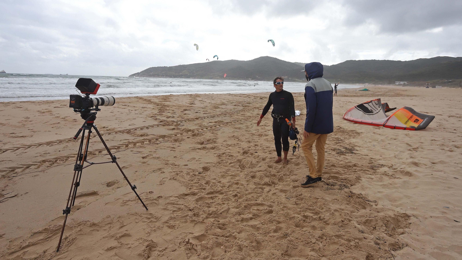 Primera manga del Spain Kiteboarding League en la playa de Getares