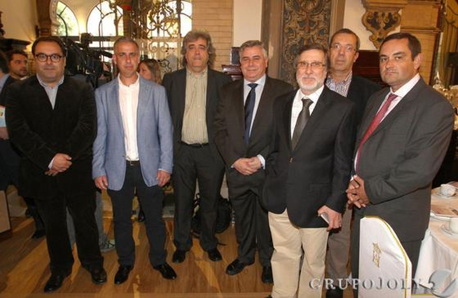 De izquierda a derecha, Joao Madeira, Ricardo Dias, Carlos Santos, José María Urbano, Manuel Pedro, Antonio Carlos Silva y Paulo Dinis. / Belén Vargas / Juan Carlos Vázquez