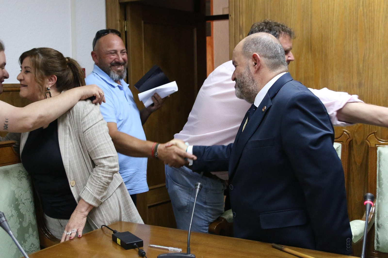 Fotogalería de la toma de posesión de Francisco Lirola como nuevo alcalde de Dalías