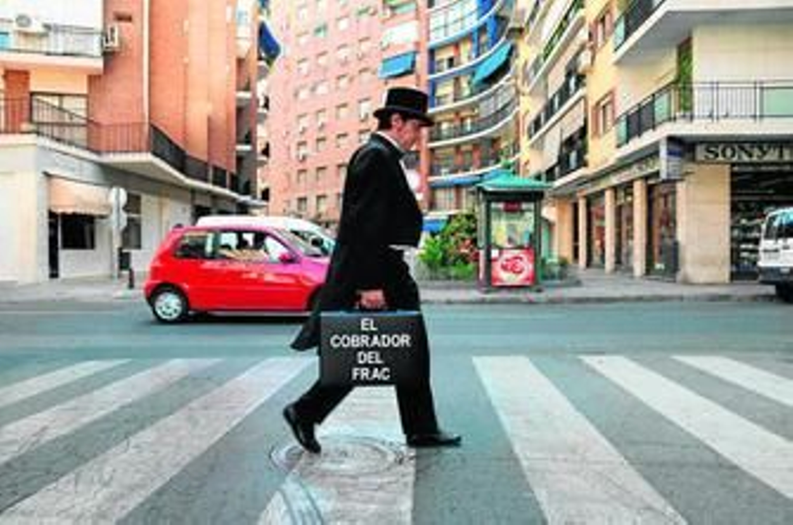 Las empresas de morosos están haciendo su 'agosto' debido al aumento del endeudamiento.