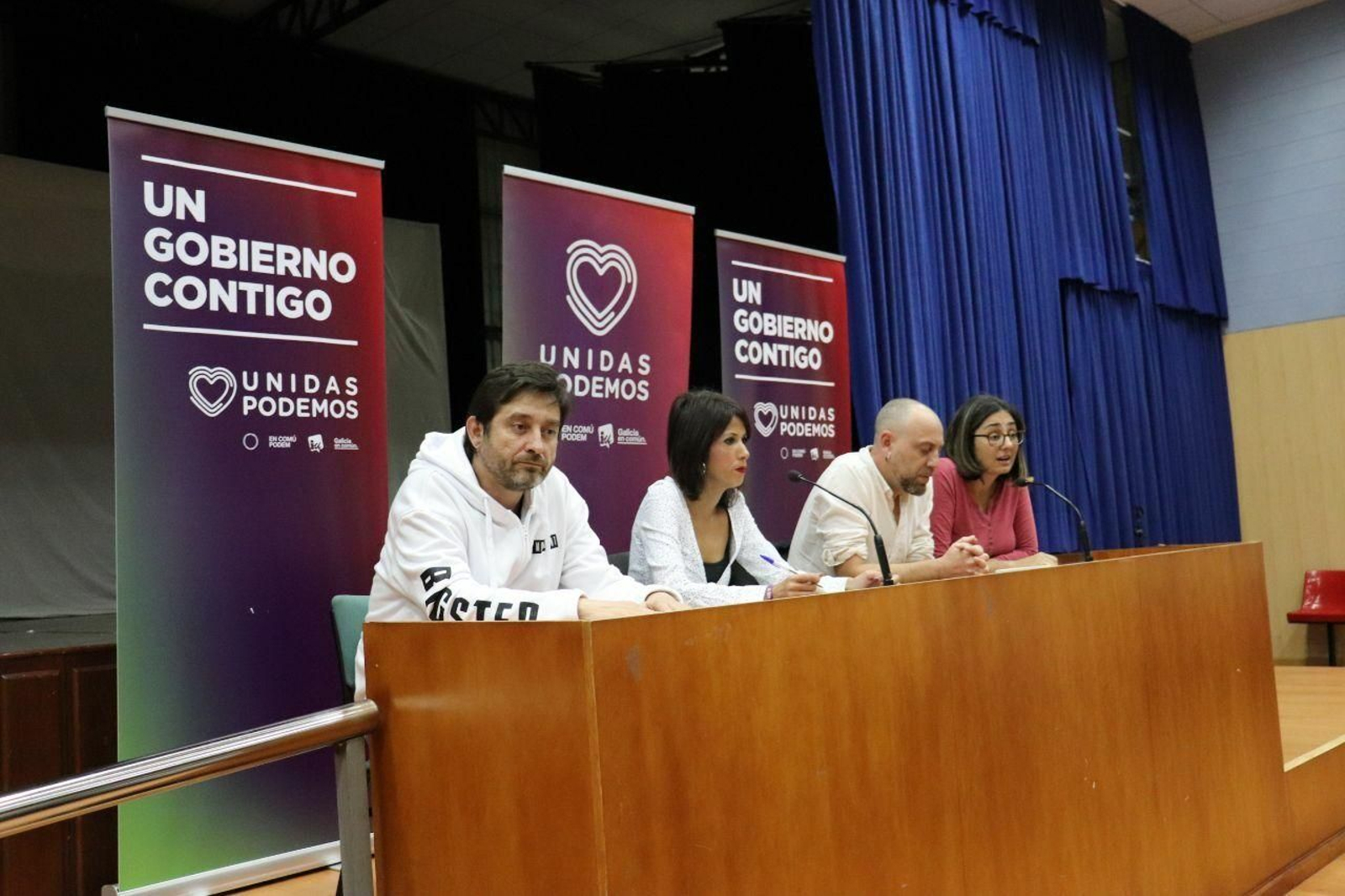 Mayora, Velarde, Alba y Ruiz, en el instituto Averroes.