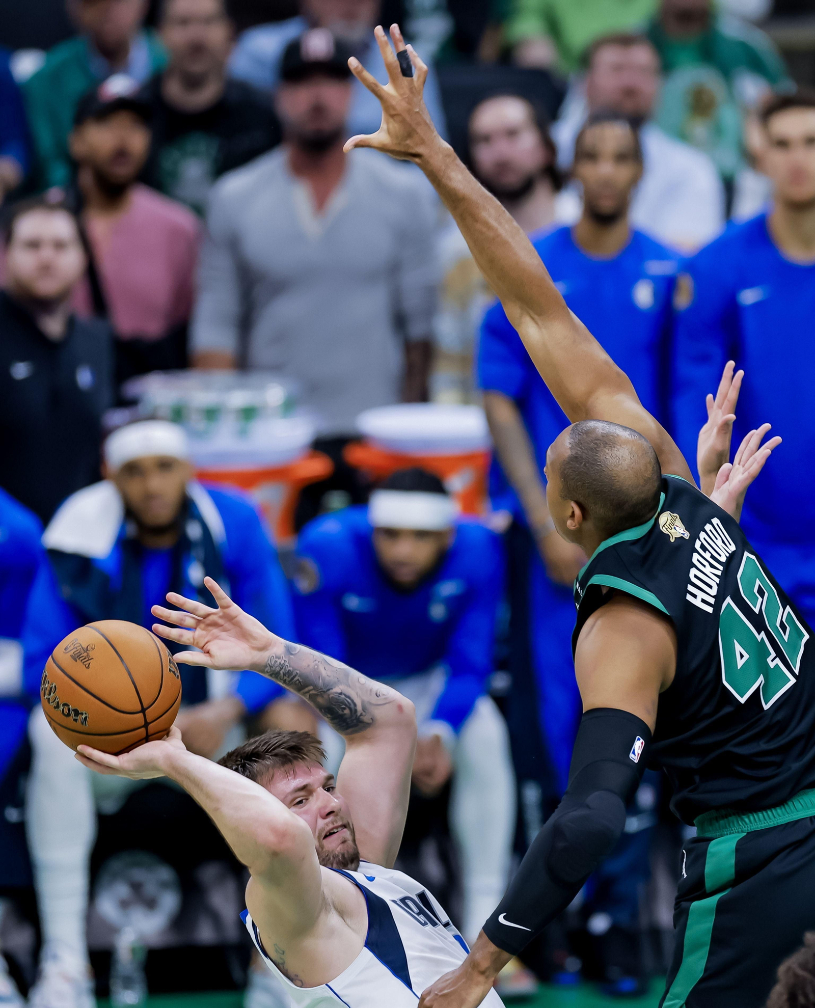 El segundo partido de la final de la NBA Celtics - Mavericks, en imágenes