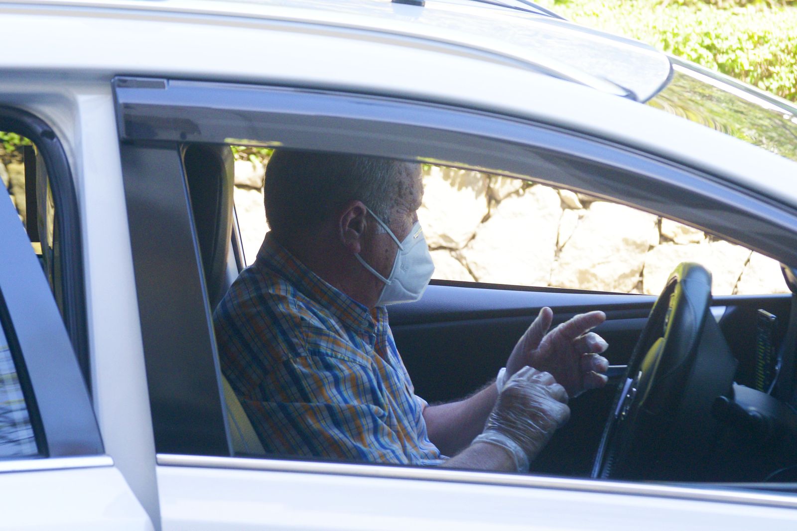 Fotos de gente con mascarillas en Algeciras