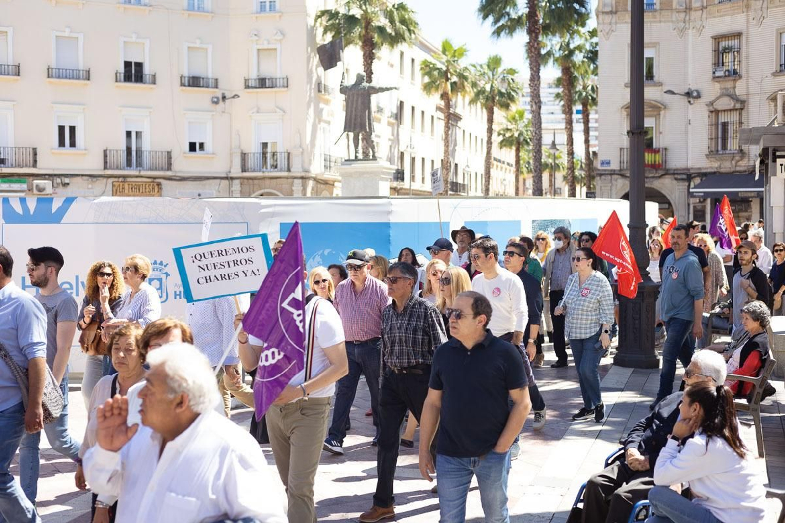 Imágenes de la manifestación por la sanidad pública en Huelva