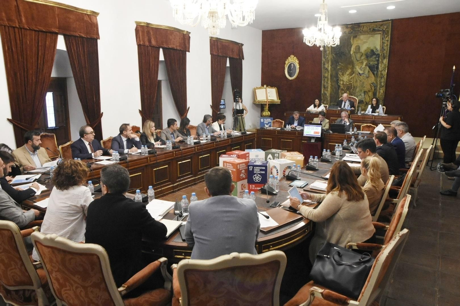 Celebración del Pleno de la Diputación de Córdoba.