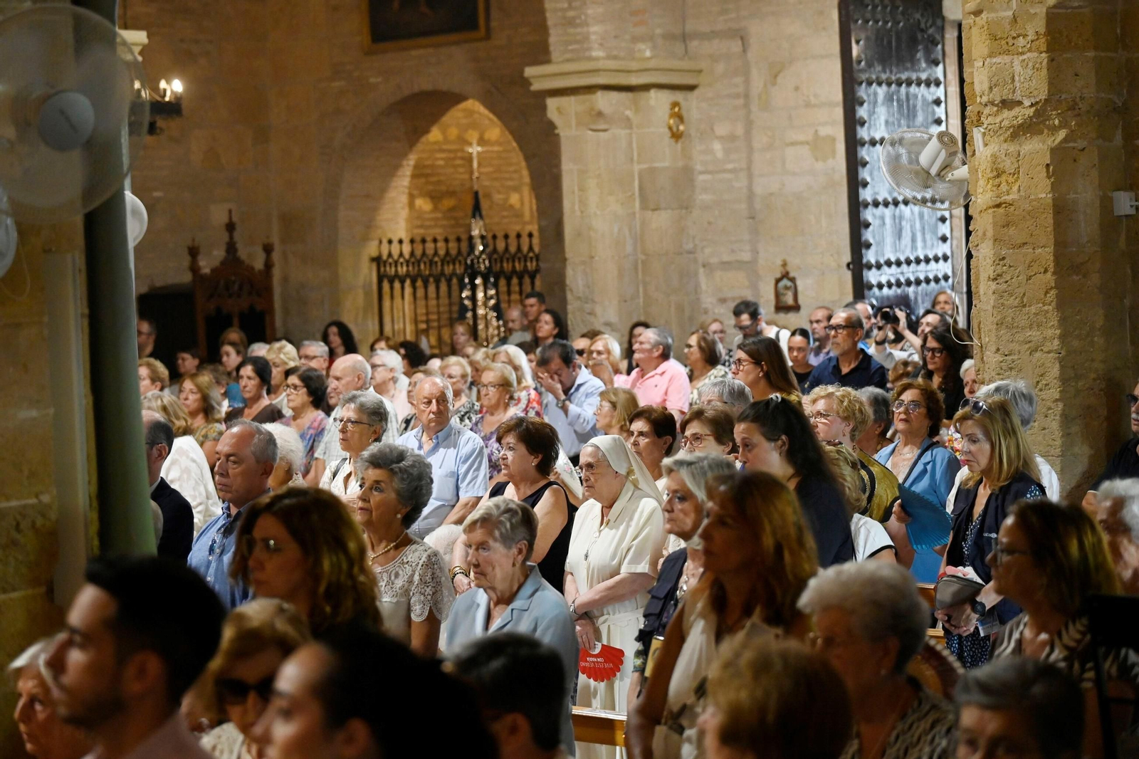La misa en el santuario de La Fuensanta, en imágenes