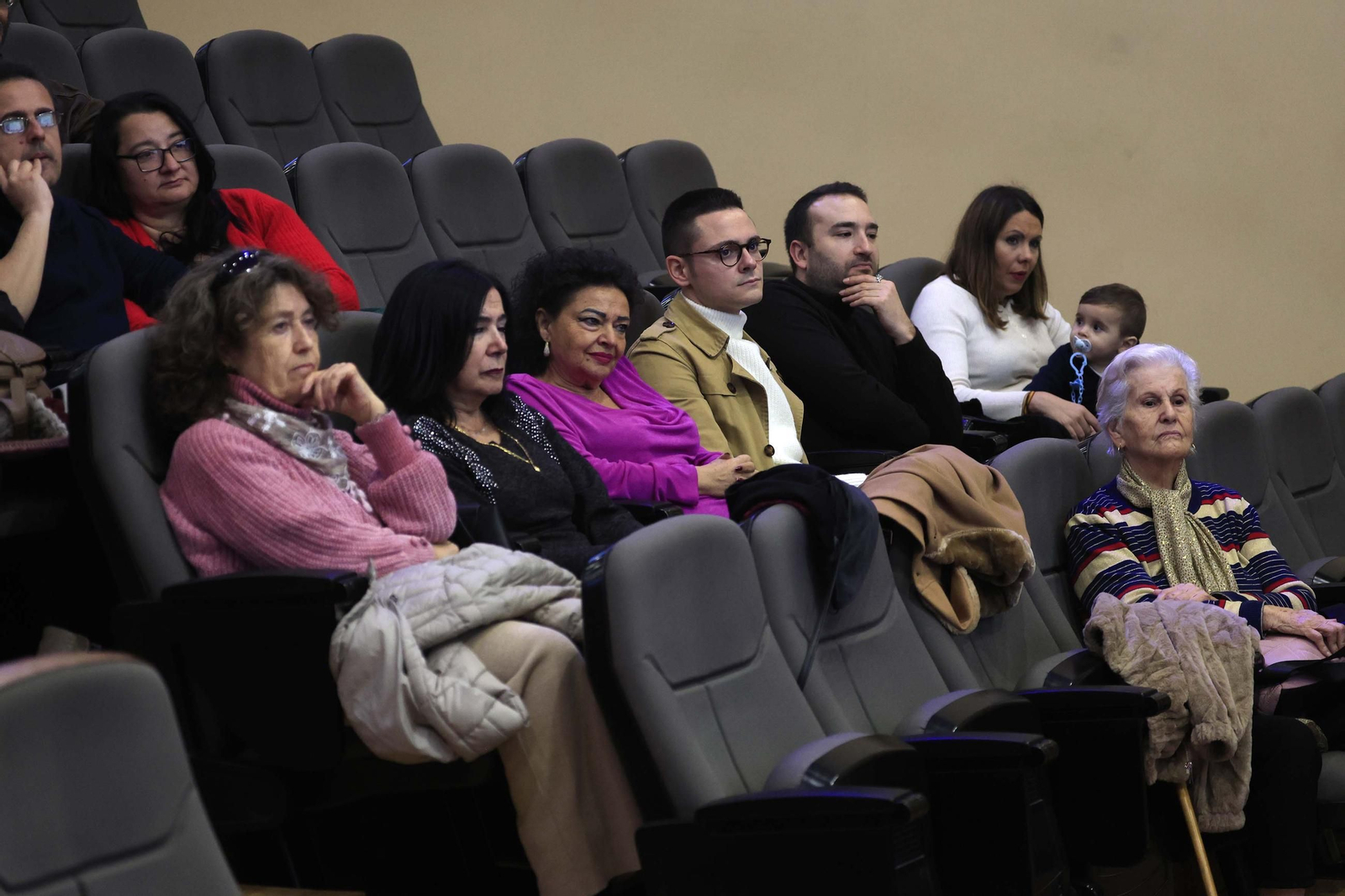 Las fotos de la entrega del Premio Rafael Viso 2025 para jóvenes creadores a la cantante algecireña Naomí Santos