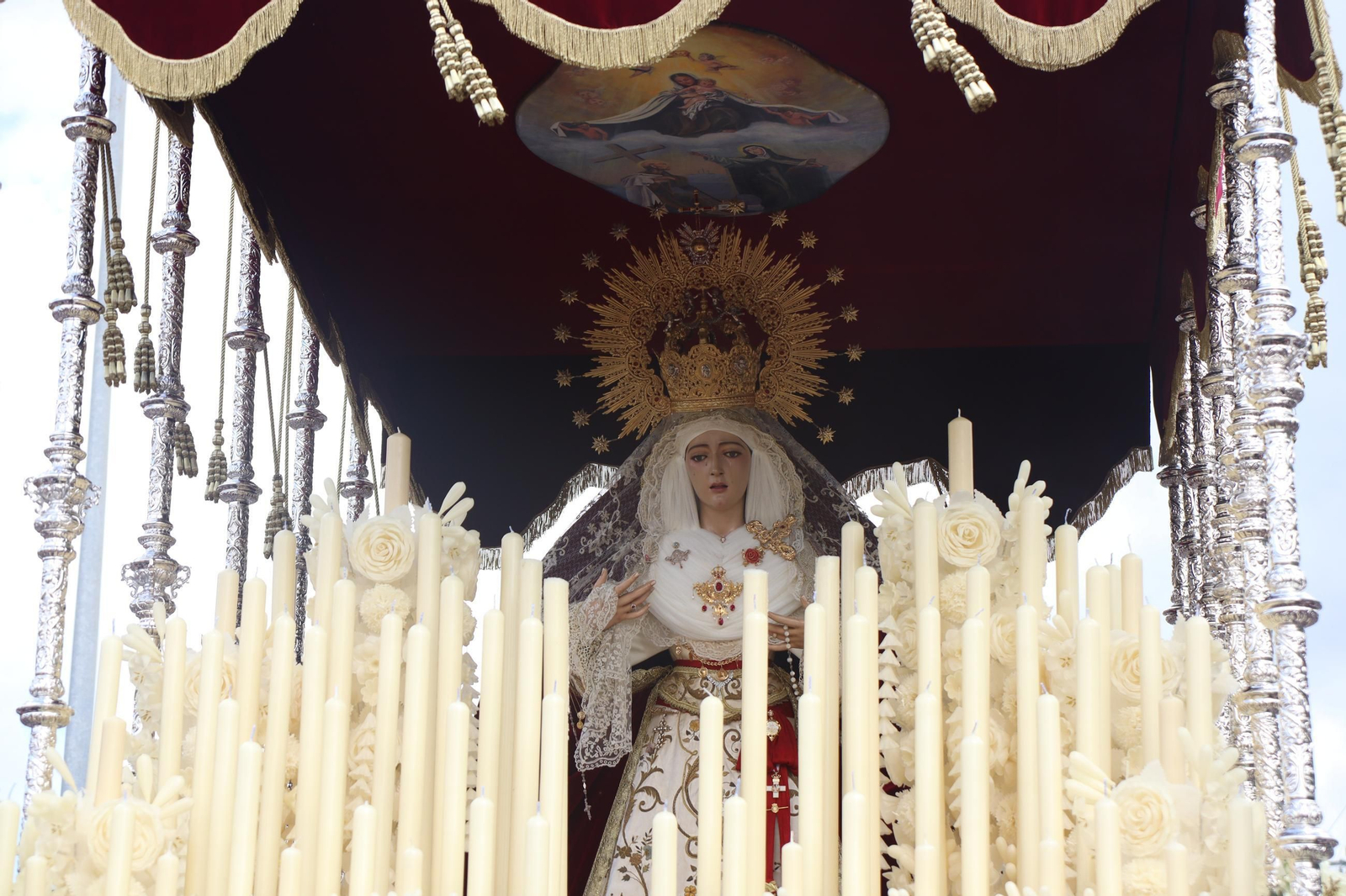 La Hermandad de Padre Pío en la Semana Santa de Sevilla 2025