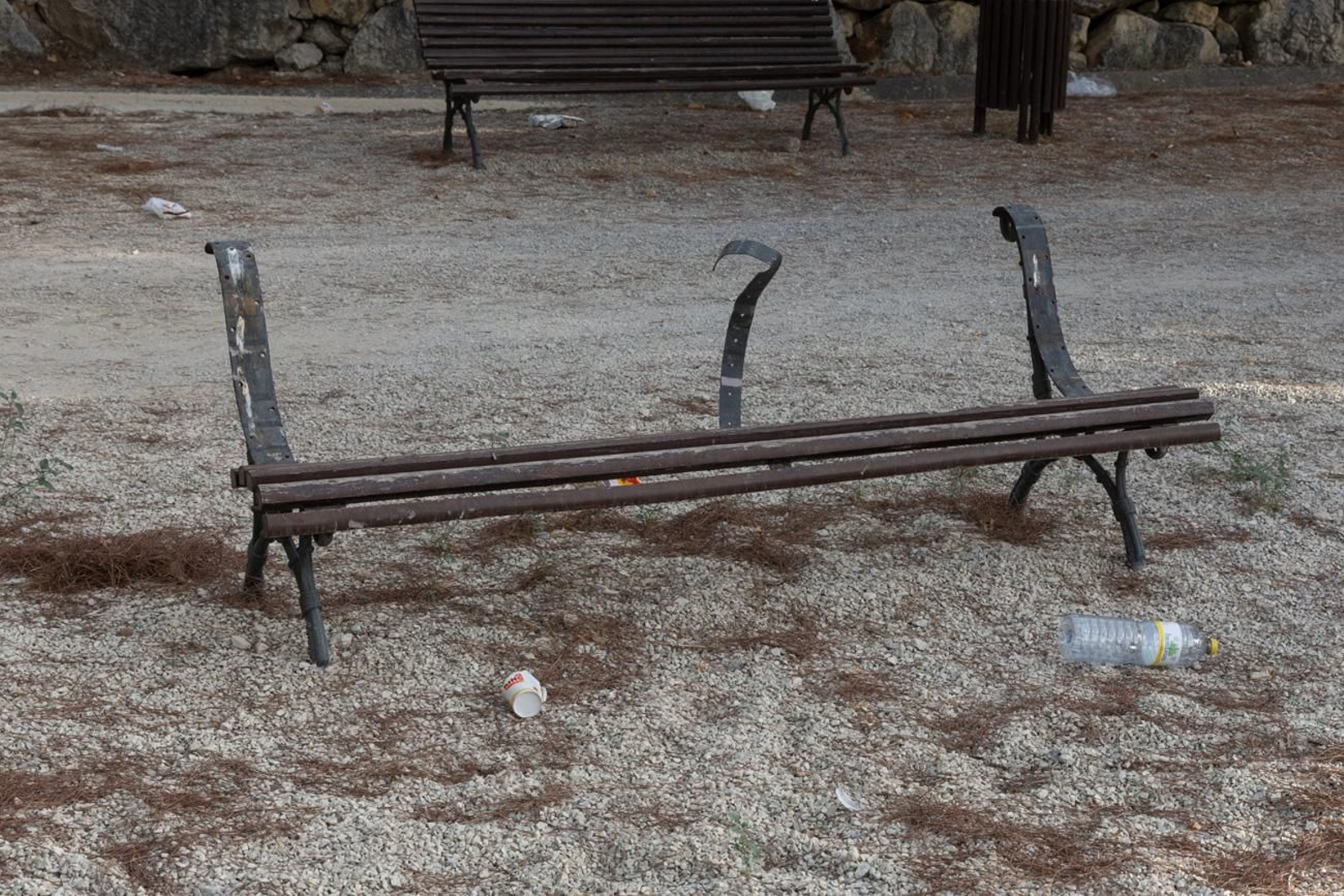Estado de abandono del parque del Cerro de las Canteras