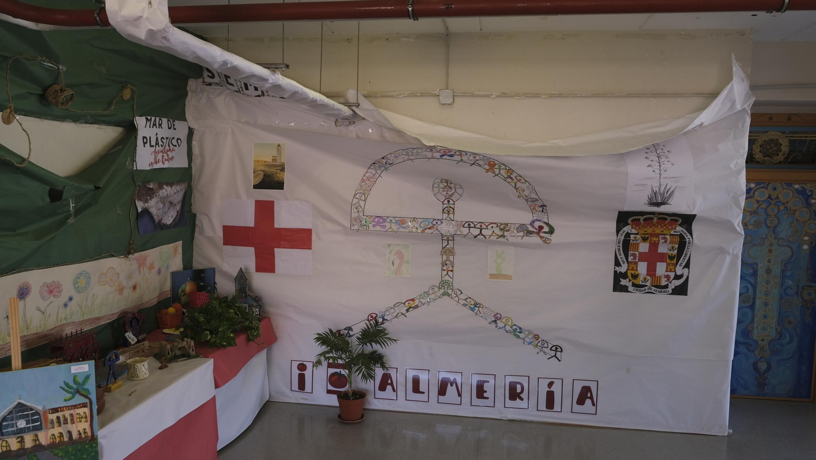 El curso escolar empieza en el Colegio Ginés Morata de Almería, en imágenes