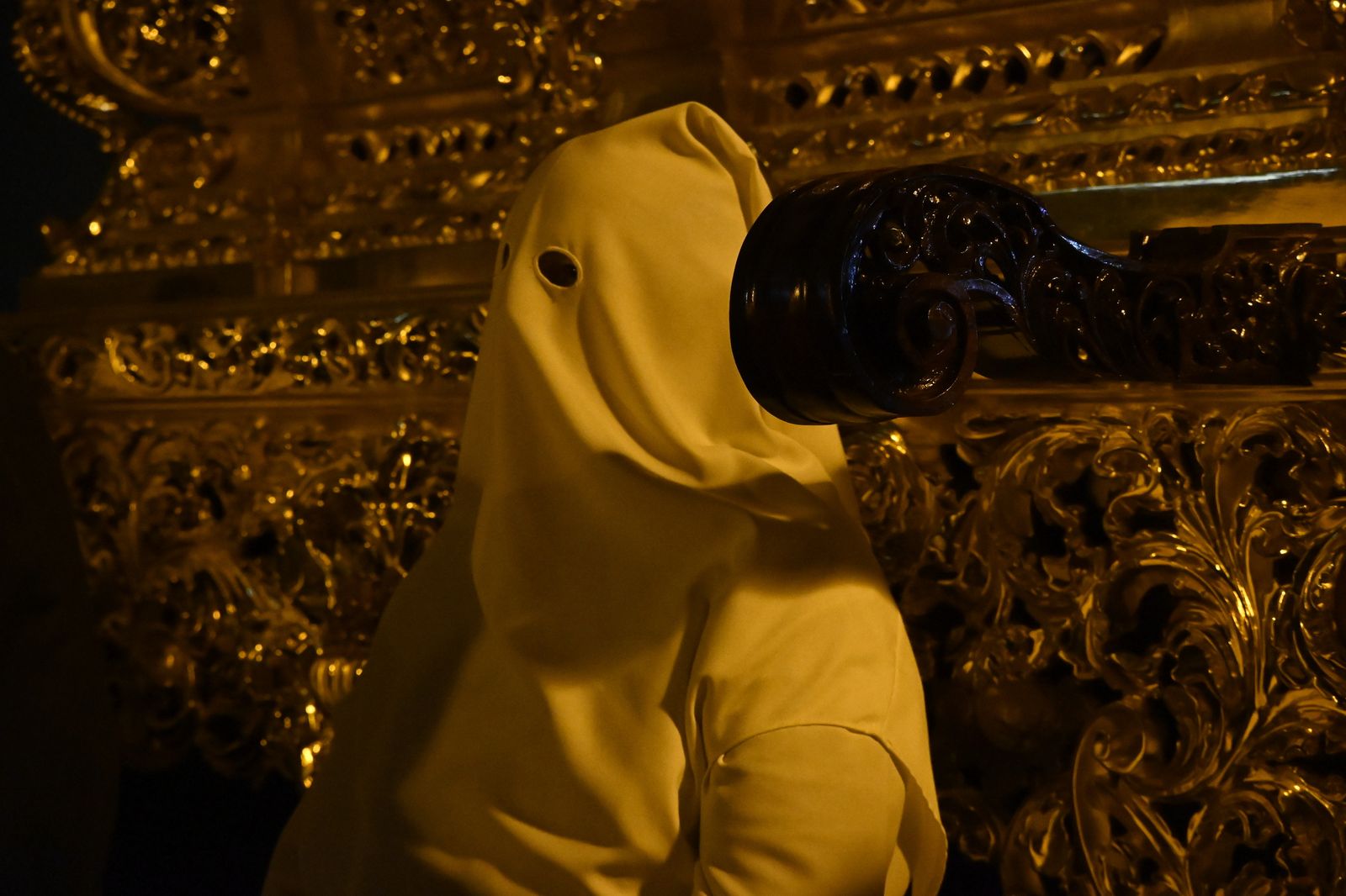 Lunes Santo: Calvario en Huelva, en imágenes