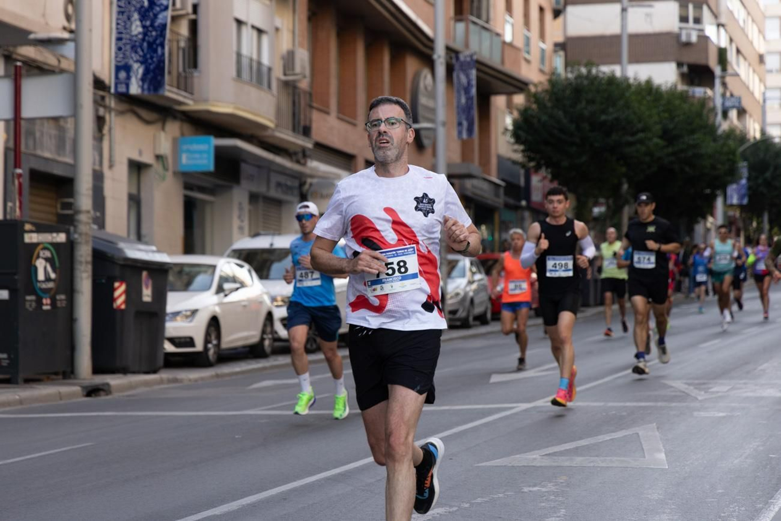 En imágenes: multitudinaria e histórica XXIX Media Maratón 'Ciudad de Jaén' y 10k en memoria de Paco Manzaneda (2)