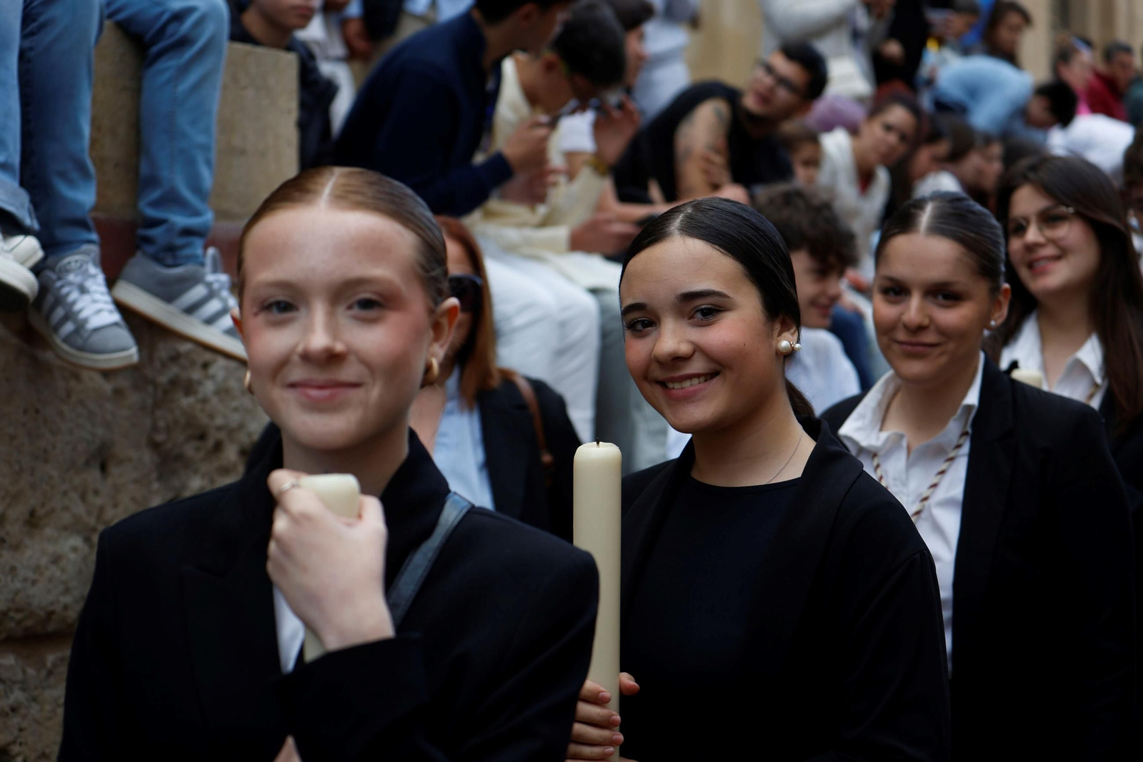 El traslado de la Merced en este Sábado Santo de Córdoba, en imágenes