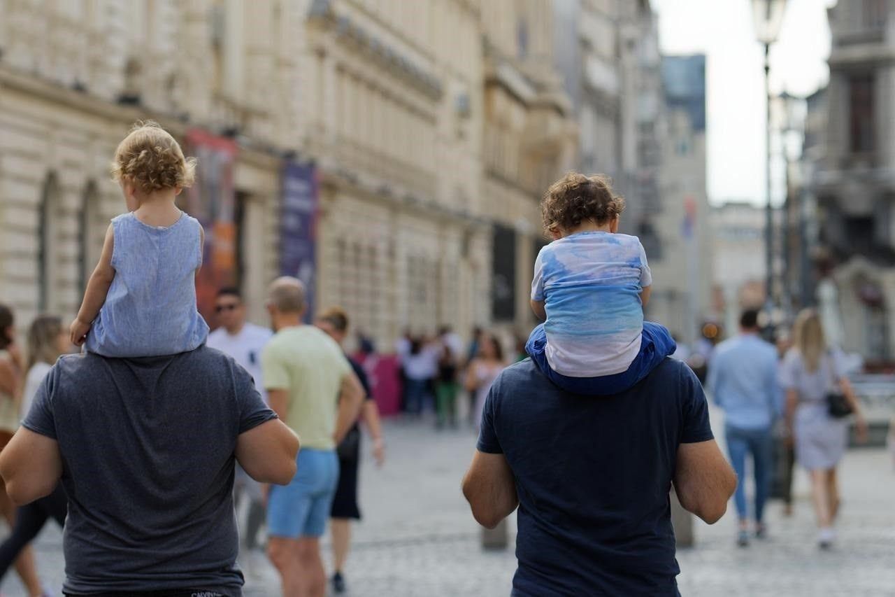 Nuevos permisos parentales: entrada en vigor, beneficiarios y compatibilidades con otros derechos